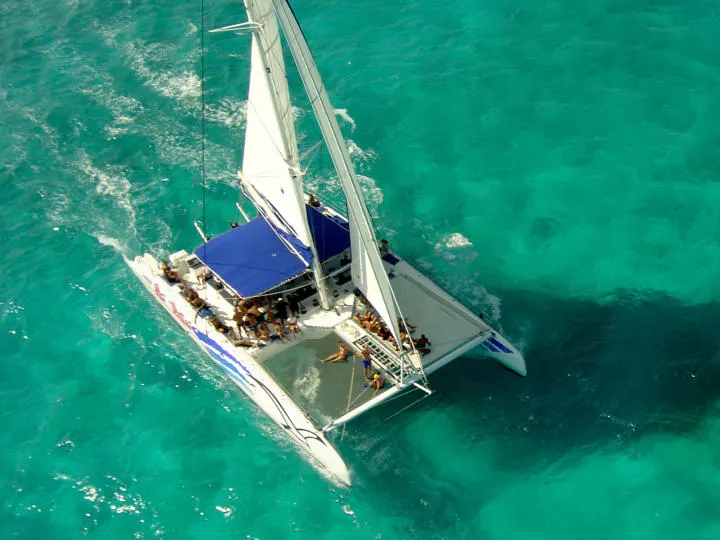 Catamaran 75´ (For 100 People) — 2