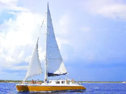 4 Hours Sunset Catamaran 65´ (For 100 People) — 5
