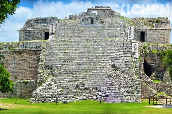 Xichen Itza By Bus — 2
