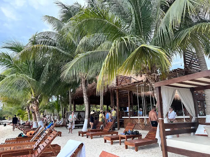 Isla Mujeres in Golden Catamaran Tour — 3