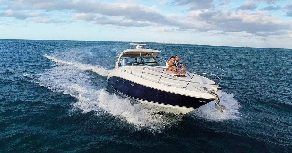 Gypsea 44 Feet (For 14 People)