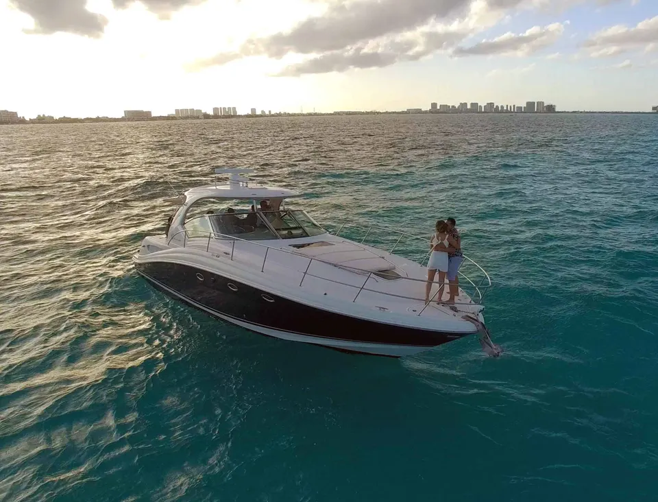 Gypsea 44 Feet (For 14 People) — 3
