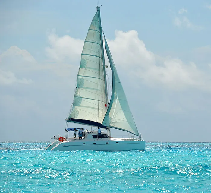 Catamaran Lady Caroline (For 30 People)