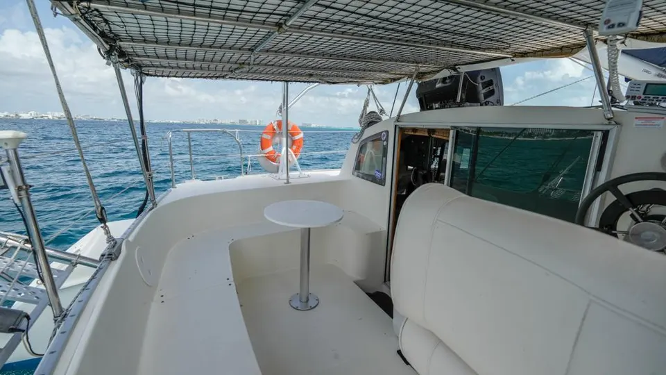 Isla Mujeres Private Catamaran (1 to 20 Pax) — 3