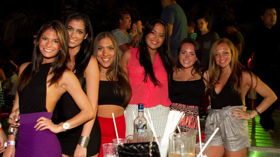 Mandala Night Club (Golden Pass) — 5