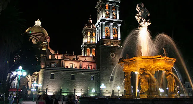 Puebla - Cholula and Tonantzitlan Tour — 2