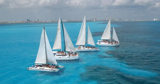 Catamaran Tour to Isla Mujeres & Snorkel (Get Up and Go)