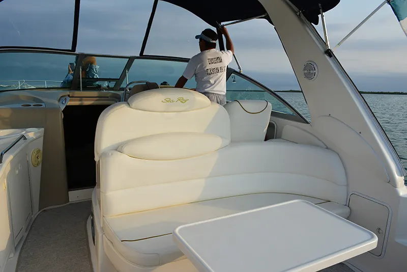Padrino - Searay 35 Feet (For 6 People) — 4