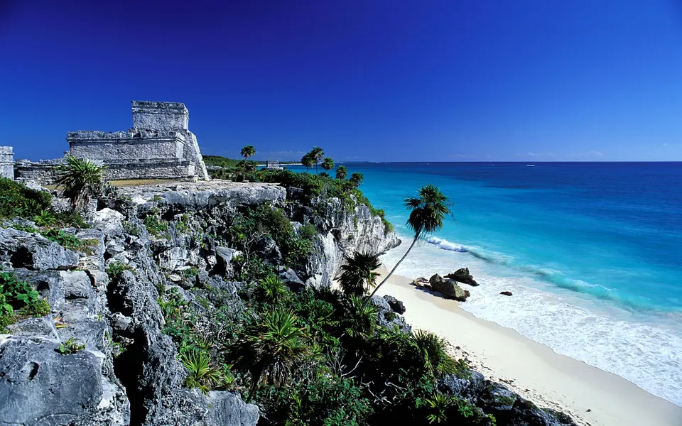 Tulum and Xel-Ha Tour ALL Inclusive